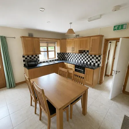 28 Rathevan View Rosdarragh Homestay